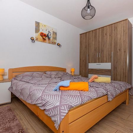 Apartman Sare Цриквениця Екстер'єр фото